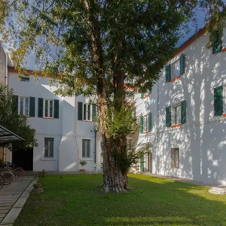 Daire Palazzo 1500 - Dependence X2 - A Casa Di Enrico *